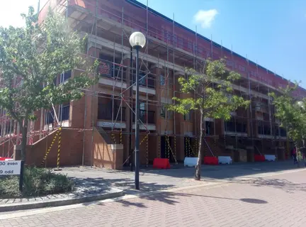 Windows replacement scaffold Milton Keynes Central